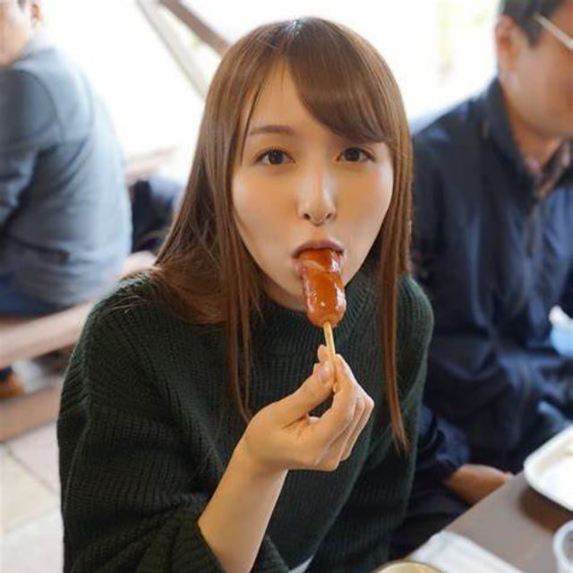 娇妻粉嫩被两个黑人前后夹击小说メイリン モデルコレ18🈲